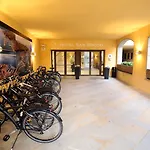 Hotel San Rocco 4*