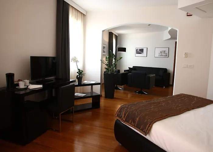 San Rocco Szálloda Múggia